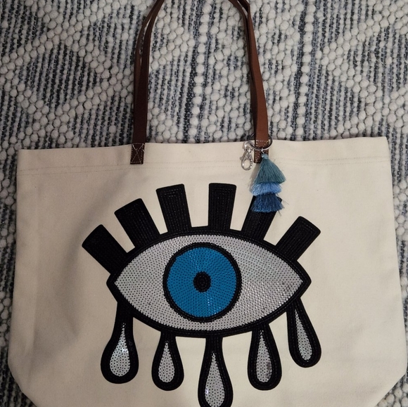 Tote 🧿 - Picture 2 of 2